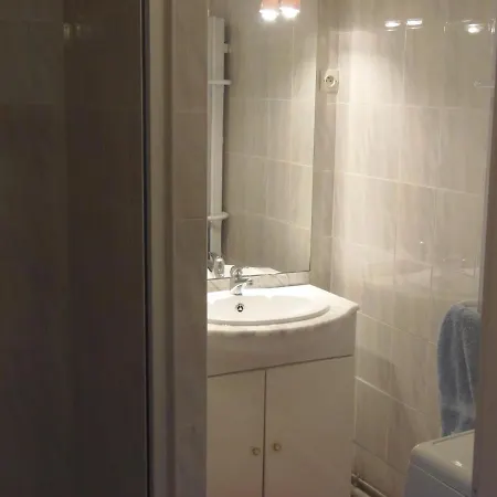 Maison 3 Avec Salle D'eau, Piscine بيت للعطل *